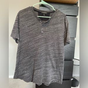 Banana Republic Men’s Henley Tee - L